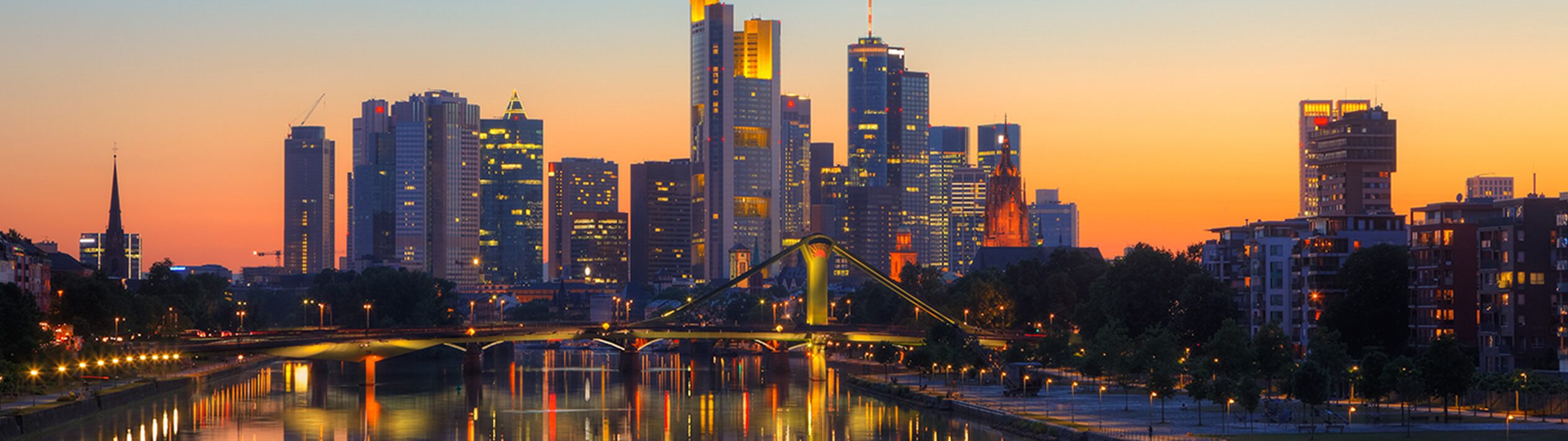 Discover Frankfurt with Lufthansa ES’ Affordable Flights from Asturias starting at €162