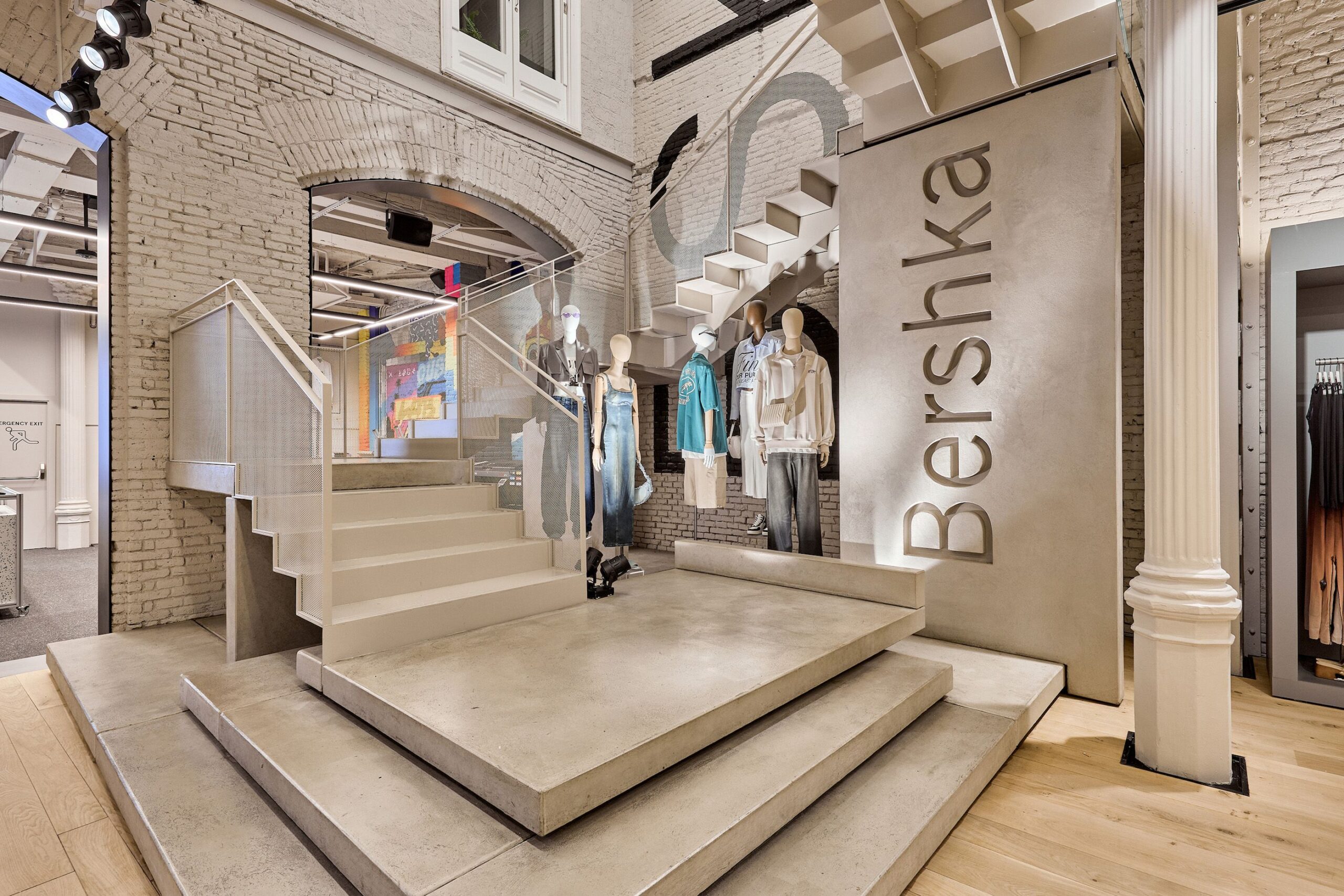 Dive Into the World of Affordable High Street Fashion with BERSHKA Spain