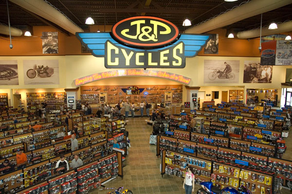 Riding in style: Finding the perfect motorcycle apparel at J&P Cycles
