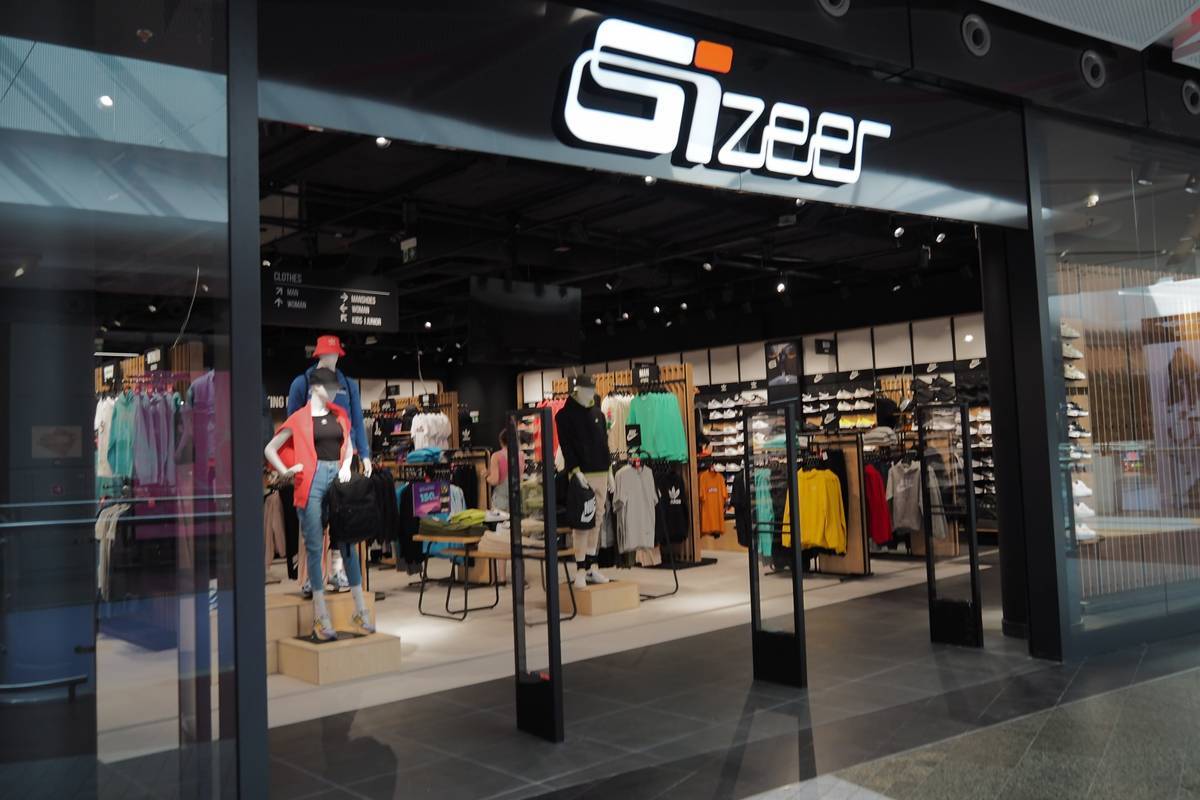 Sizeer Online Store: Your One-Stop Shop for Shoes and Clothing in Poland