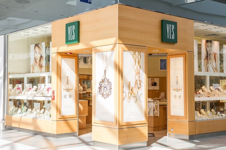 From Poland with Love: Handpicked Designs from Top Jewelers at YES